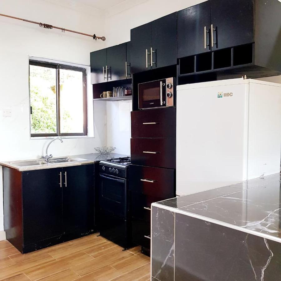 Chinyonga Guesthouse Limbe Екстериор снимка