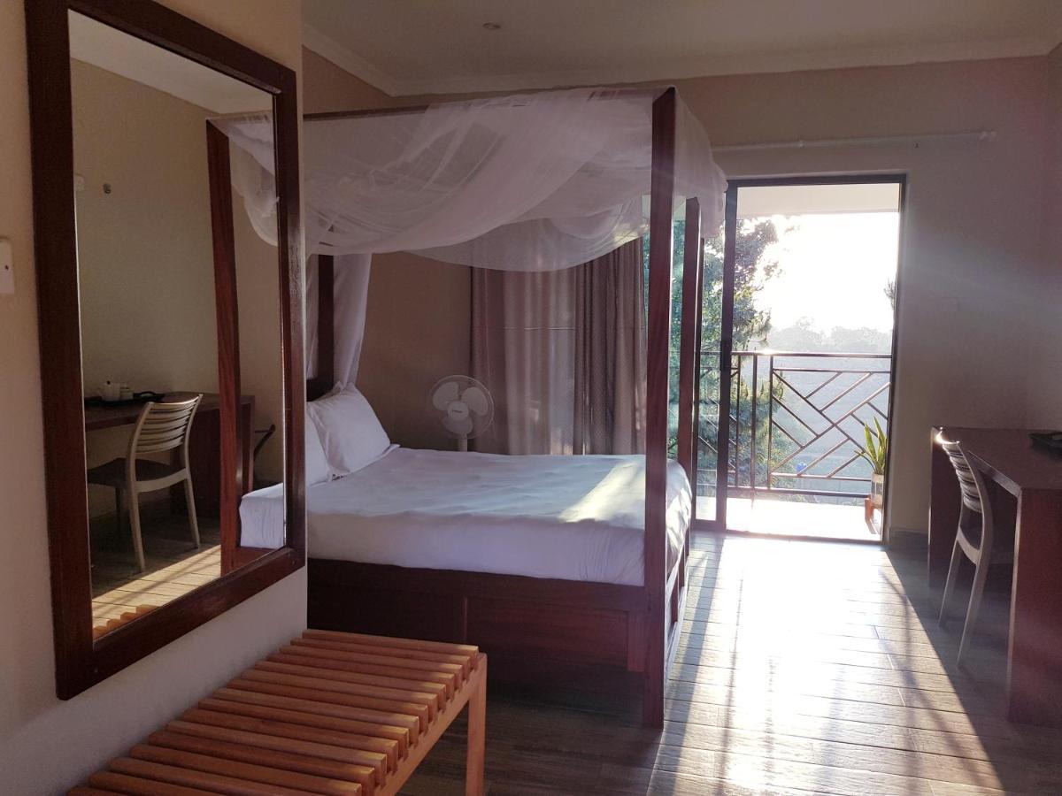 Chinyonga Guesthouse Limbe Екстериор снимка